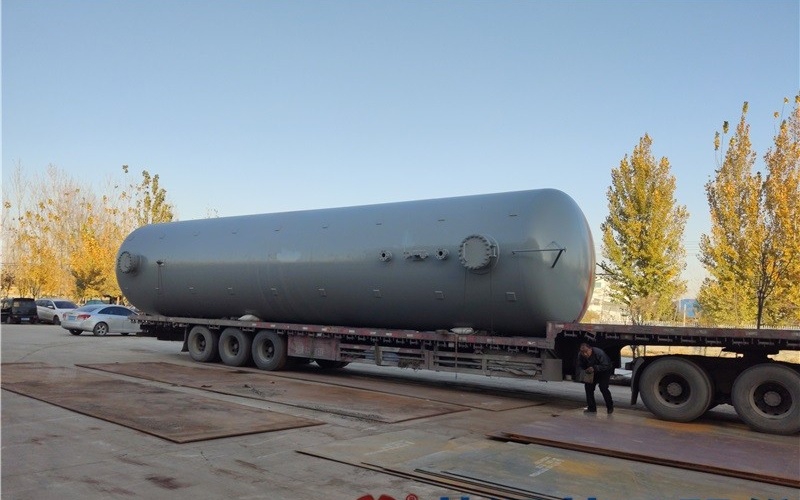 100立方液化石油氣儲罐設(shè)計